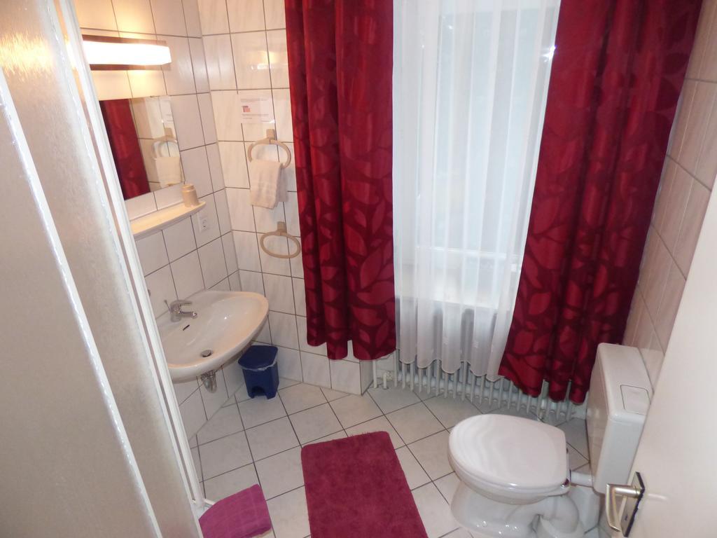 Hotel Diele Detmold Chambre photo