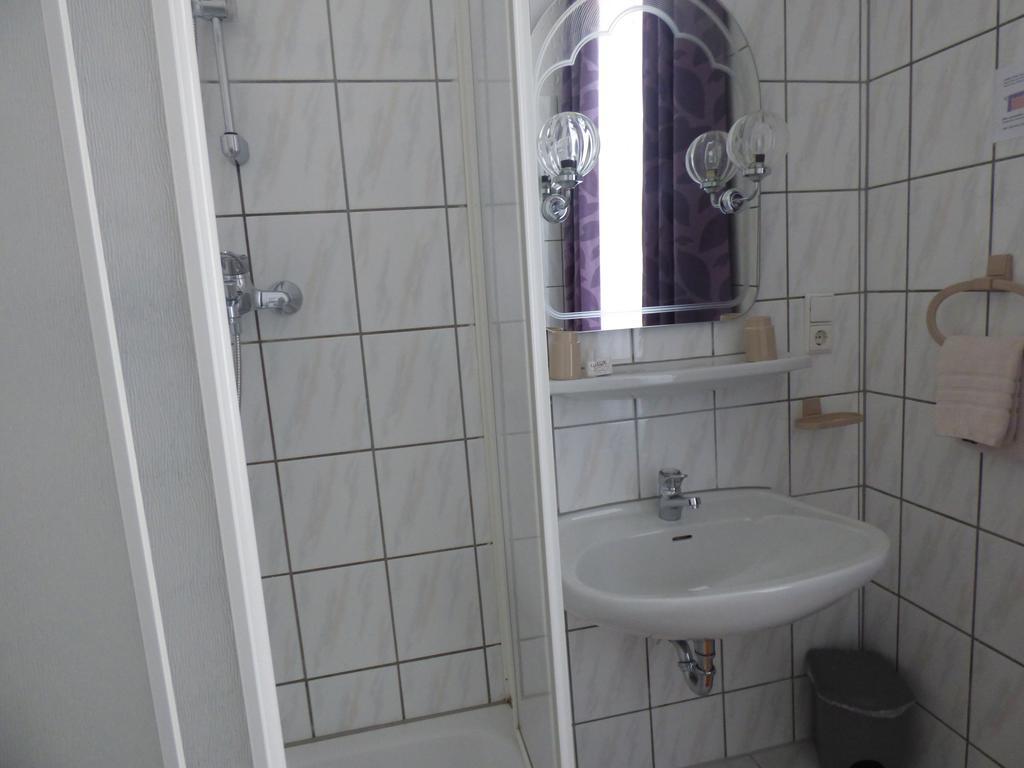 Hotel Diele Detmold Chambre photo
